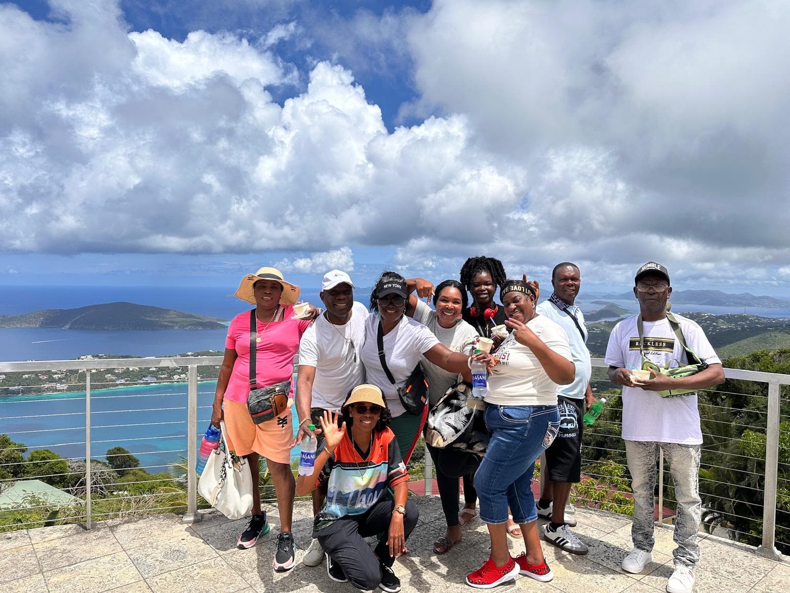 Saint Thomas Island Tour with Shopping Sightseeing and Beach Time - Image 3
